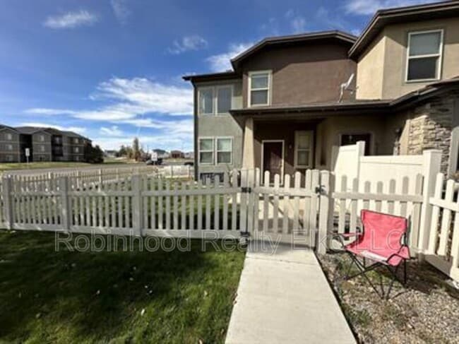 3529 Autumn Colors Dr in Elko, NV - Building Photo - Building Photo