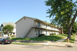 1309 Indianola Ave Apartments