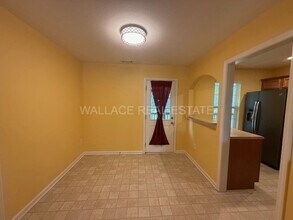 710 Chamberlain Manor Way in Knoxville, TN - Building Photo - Building Photo