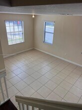 8852 W 35th Way in Hialeah, FL - Building Photo - Building Photo