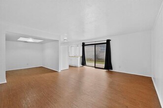 716 Via Altos in Mesquite, TX - Building Photo - Building Photo