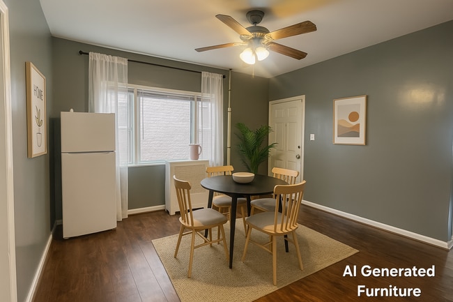 property at 318 N 10th St