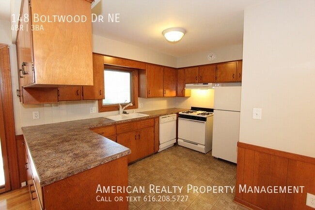 148 Boltwood Dr NE in Grand Rapids, MI - Building Photo - Building Photo