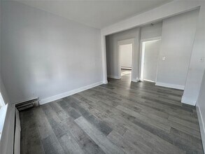 28 Emma St in Binghamton, NY - Building Photo - Building Photo