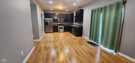 5923 Edelle Dr in Indianapolis, IN - Building Photo - Building Photo