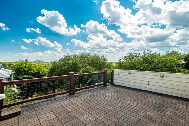 617 Peacock Ln in Austin, TX - Building Photo - Building Photo
