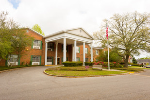 Gordon Oaks Retirement Community Apartments