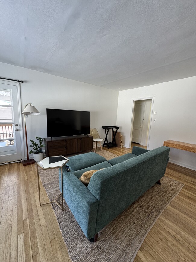 3300 Adams Ave in Des Moines, IA - Building Photo - Building Photo