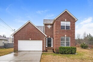 1825 Rory Cove in La Vergne, TN - Building Photo