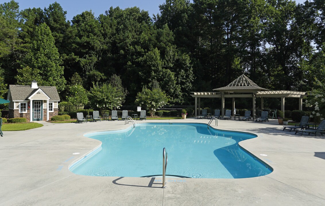 Falls Creek in Sanford, NC - Building Photo