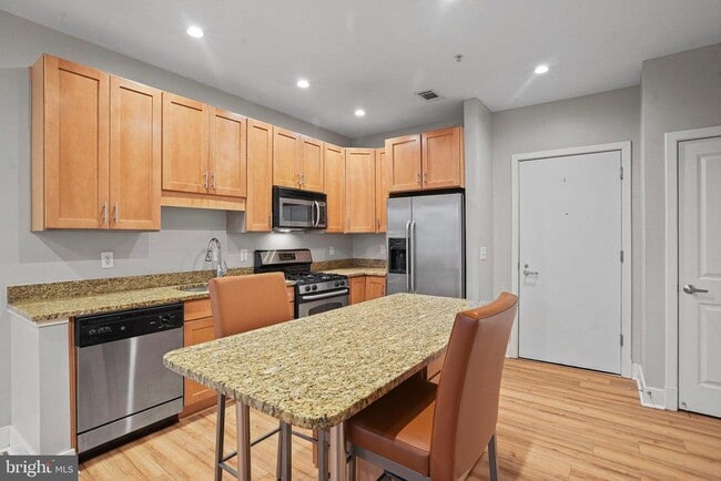 1800 Wilson Blvd in Arlington, VA - Building Photo - Building Photo