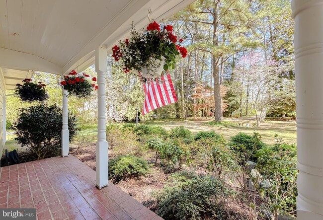 19479 N Snow Hill Manor Rd in Lexington Park, MD - Building Photo - Building Photo