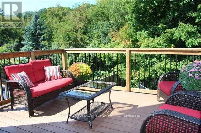 50 Deerglen Terrace in Aurora, ON - Building Photo - Building Photo
