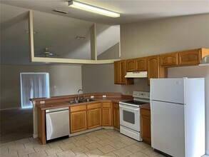 138 Inconnu Ct in Kissimmee, FL - Building Photo - Building Photo