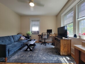 164 Strathmore Rd, Unit 25 in Boston, MA - Building Photo - Building Photo