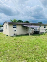 26603 SW 138th Ave in Naranja, FL - Building Photo