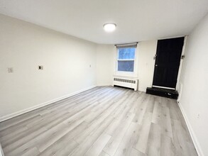 81 Windsor St, Unit SF in Boston, MA - Building Photo - Building Photo