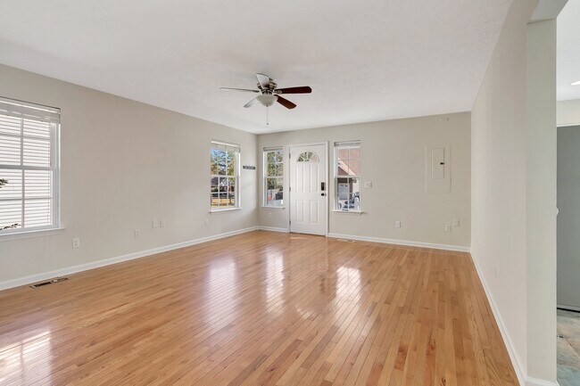 1549 Cora Dr in Chattanooga, TN - Building Photo - Building Photo