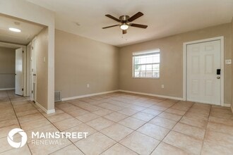 861 88th Ave N in St. Petersburg, FL - Building Photo - Building Photo