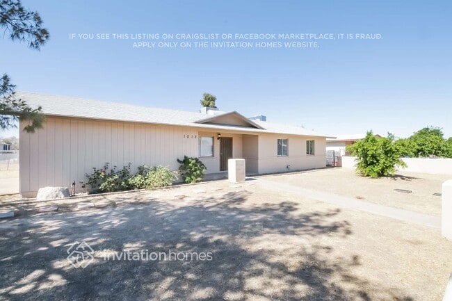 property at 1013 W Frito Ave