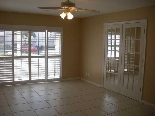 6317 Bay Club Dr in Fort Lauderdale, FL - Foto de edificio - Building Photo