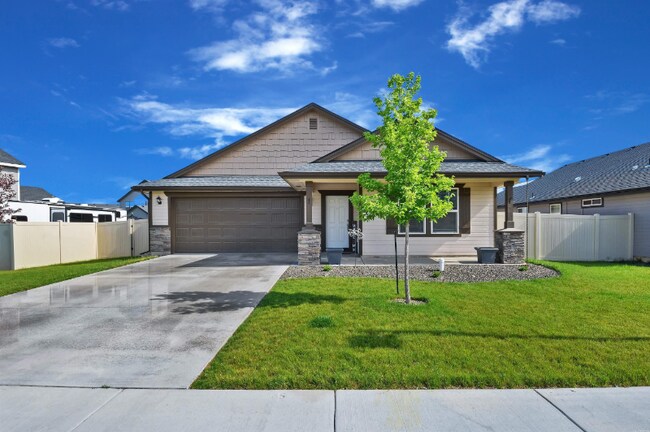 3676 E Hags Head St in Nampa, ID - Building Photo - Building Photo