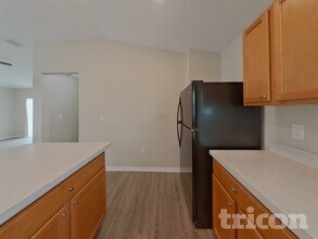 3170 Bethpage Loop in Mount Dora, FL - Foto de edificio - Building Photo