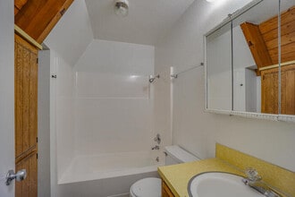 40644 NE 44th St in Washougal, WA - Building Photo - Building Photo