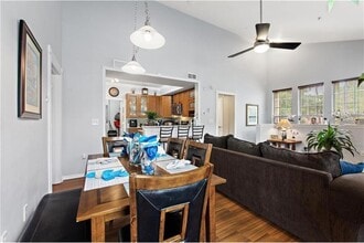 2045 Erving Cir in Ocoee, FL - Building Photo - Building Photo