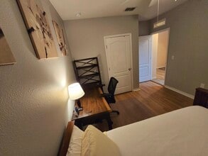 384 Aberdeen Dr in Davenport, FL - Building Photo - Building Photo