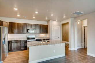 981 S Sable Blvd in Aurora, CO - Building Photo - Building Photo