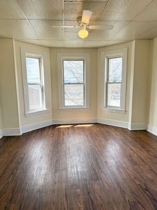 337 Wilson St in Manchester, NH - Building Photo