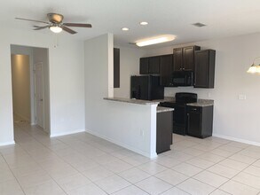 87 Moultrie Village Ln in St. Augustine, FL - Building Photo - Building Photo