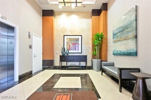 9115 Strada Pl in Naples, FL - Building Photo
