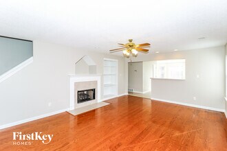 9751 Misty Bay Cove in Arlington, TN - Building Photo - Building Photo