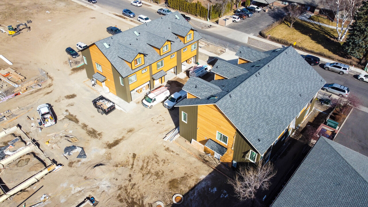 Red Cedar Apartments in Redmond, OR - Building Photo