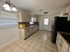 305 Highland Ave in Opelika, AL - Building Photo - Building Photo