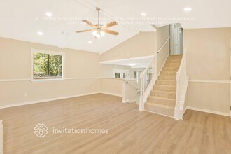 5207 Cindy Way in Stone Mountain, GA - Building Photo - Building Photo