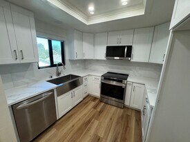 2473 Oswego St in Pasadena, CA - Building Photo