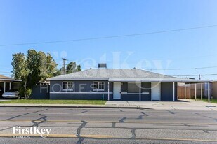 5737 N 35th Ave in Phoenix, AZ - Building Photo