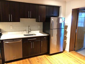 55 Van Reipen Ave in Jersey City, NJ - Building Photo - Building Photo