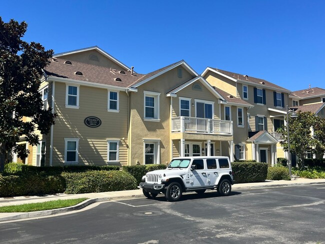 1229 Abelia in Irvine, CA - Building Photo - Building Photo