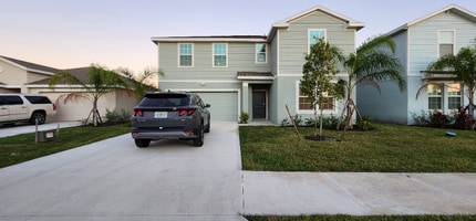 12231 Amber Waves Rd in Lehigh Acres, FL - Building Photo - Building Photo