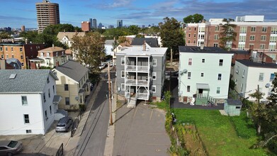 26 School St in Jamaica Plain, MA - Building Photo - Building Photo