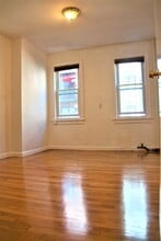 17 Follen St in Boston, MA - Foto de edificio - Building Photo