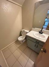 10318 Commerce Ave in Los Angeles, CA - Building Photo - Building Photo