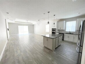 5837 Wooden Pine Dr in Orlando, FL - Building Photo - Building Photo