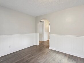 2914 Bay St in Bristol, TN - Foto de edificio - Building Photo