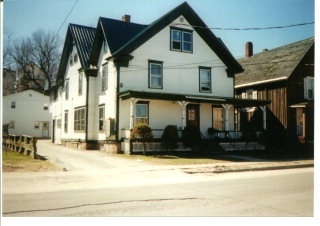 35 Duane St in Malone, NY - Building Photo