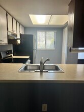 4535 Holly Tree Rd in Wilmington, NC - Building Photo - Building Photo